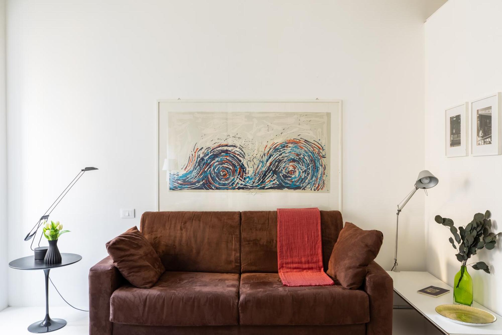 Iflat Charming In The Heart Of Rom